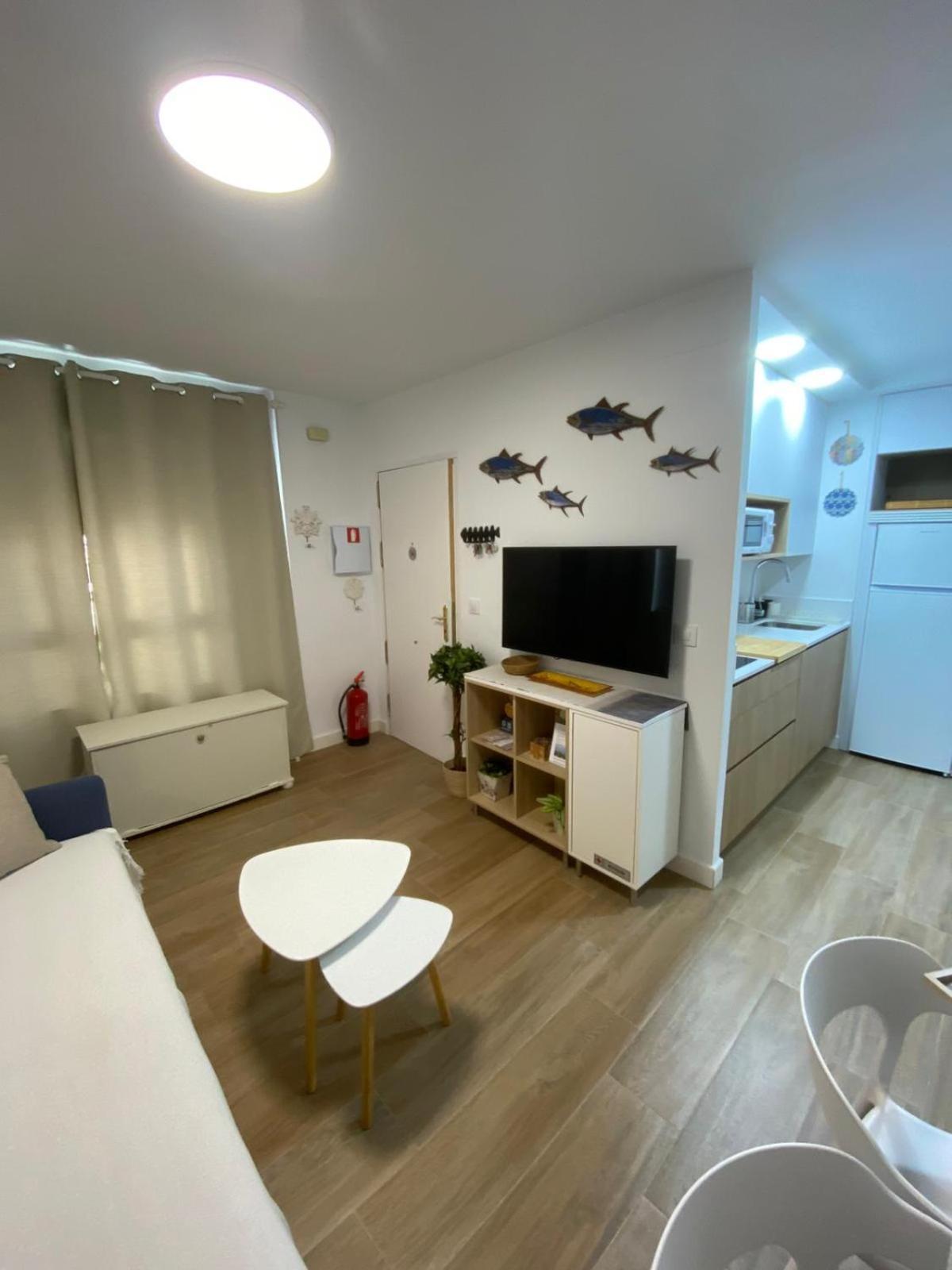 Junto A La Playa. Solo Familias Y Parejas Apartment Conil De La Frontera