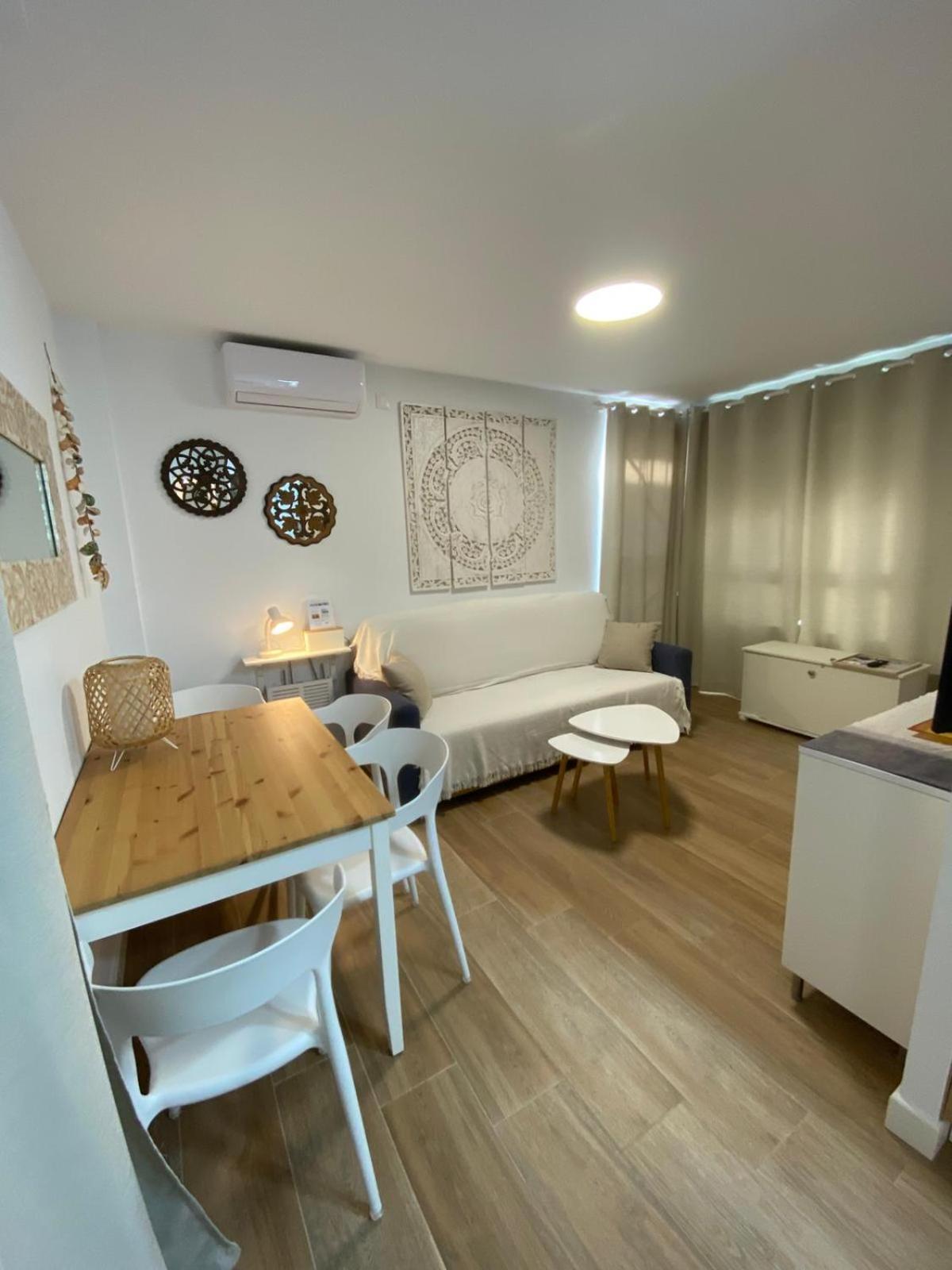 Junto A La Playa. Solo Familias Y Parejas Apartment *